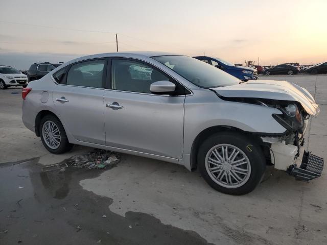 Photo 4 from auction – 2017 NISSAN SENTRA S with VIN 3N1AB7AP4HY359004