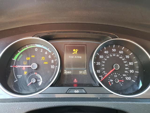 Photo 9 from auction – 2017 VOLKSWAGEN E-GOLF SE with VIN WVWKR7AU1HW950627