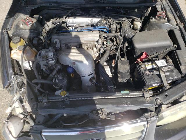 Photo 11 from auction – 2001 TOYOTA CAMRY CE with VIN 4T1BG22K61U830745