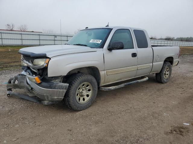 CHEVROLET SILVERADO 2005 with VIN 1GCEK19BX5E131599 - Photo from auction