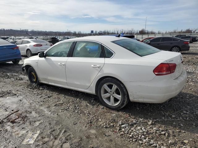 Photo 2 from auction – 2015 VOLKSWAGEN PASSAT S with VIN 1VWAT7A34FC100359