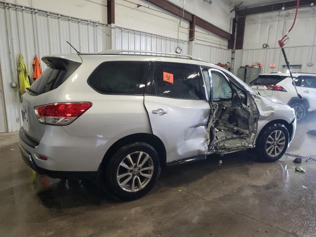 Photo 3 from auction – 2016 NISSAN PATHFINDER with VIN 5N1AR2MM4GC642535