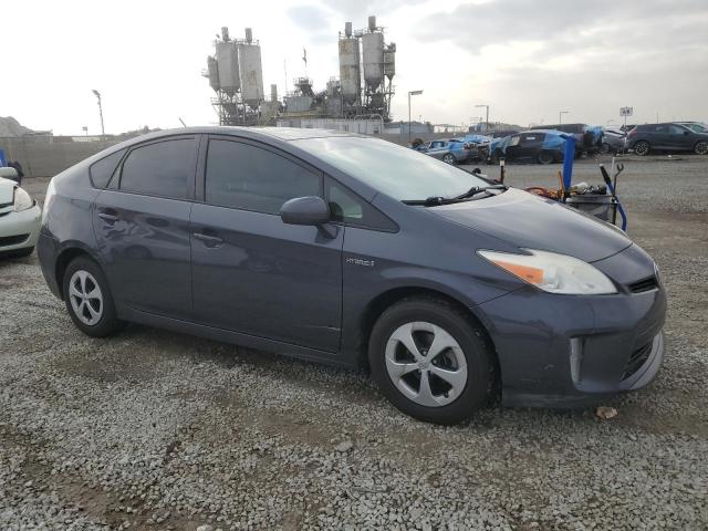 Photo 4 from auction – 2013 TOYOTA PRIUS with VIN JTDKN3DU2D1633317
