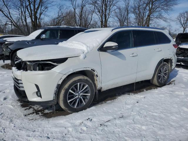 TOYOTA HIGHLANDER 2018 with VIN 5TDJZRFH8JS821003 - Photo from auction