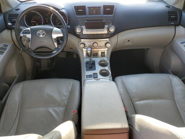 Photo 8 from auction – 2011 TOYOTA HIGHLANDER with VIN 5TDBK3EH4BS069437