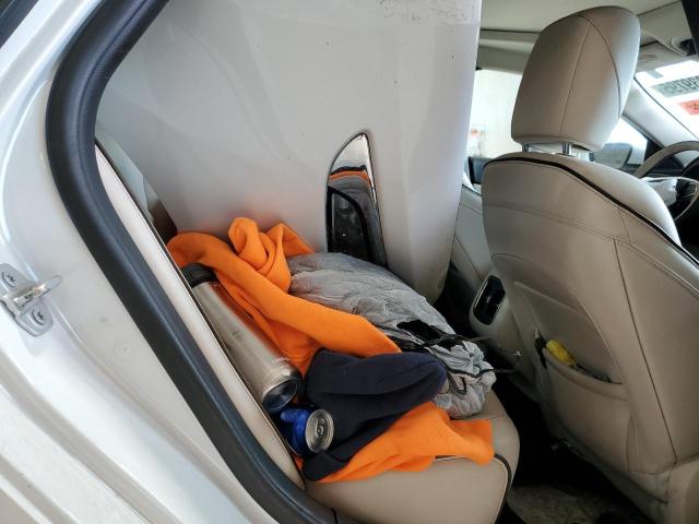 Photo 10 from auction – 2015 CHRYSLER 200 C with VIN 1C3CCCCGXFN644085