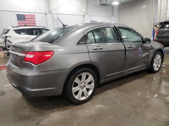 Photo 3 from auction – 2013 CHRYSLER 200 LX with VIN 1C3CCBAB2DN671120
