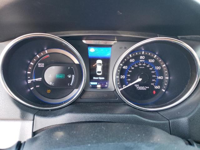 Photo 9 from auction – 2012 HYUNDAI SONATA HYB with VIN KMHEC4A41CA029636