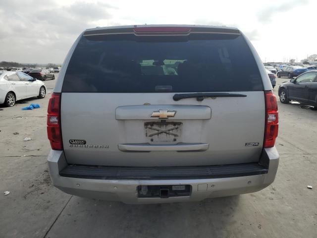 Photo 6 from auction – 2008 CHEVROLET SUBURBAN C with VIN 1GNFC16028R257139