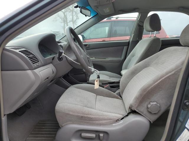 Photo 7 from auction – 2002 TOYOTA CAMRY LE with VIN 4T1BE30K32U574869