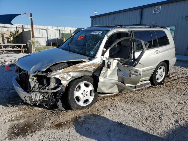 TOYOTA HIGHLANDER 2004 with VIN JTEDP21A640003132 - Photo from auction