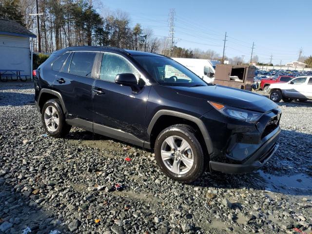 Photo 4 from auction – 2022 TOYOTA RAV4 LE with VIN 4T3LWRFV2NU076728