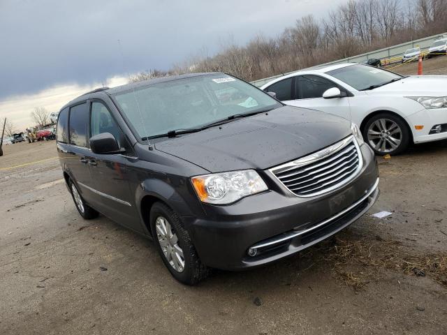 Photo 4 from auction – 2015 CHRYSLER TOWN & COU with VIN 2C4RC1BG8FR514613