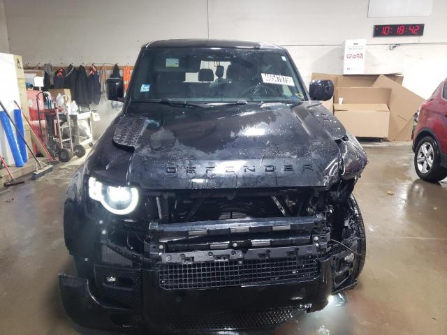 Photo 5 from auction – 2023 LAND ROVER DEFENDER 1 with VIN SALEWEEE1P2220969