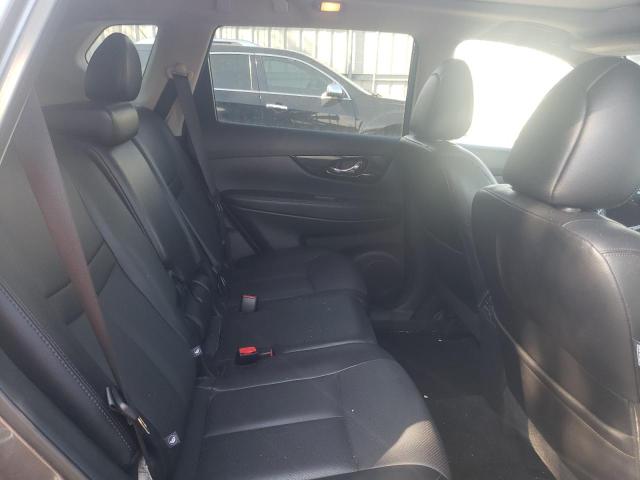 Photo 11 from auction – 2017 NISSAN ROGUE S with VIN 5N1AT2MT3HC856197