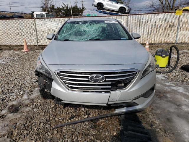 Photo 5 from auction – 2016 HYUNDAI SONATA SE with VIN 5NPE24AF8GH296263