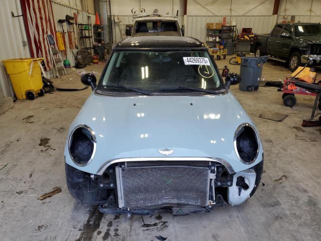 Photo 5 from auction – 2011 MINI COOPER CLU with VIN WMWZF3C5XBTX82059