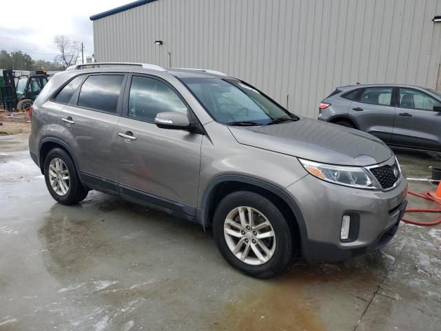 Photo 4 from auction – 2014 KIA SORENTO LX with VIN 5XYKT4A68EG435375