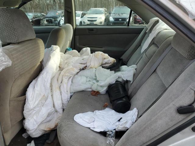 Photo 10 from auction – 2004 TOYOTA CAMRY LE with VIN 4T1BE32K14U294688