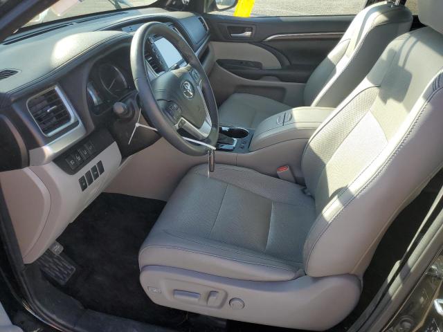 Photo 7 from auction – 2016 TOYOTA HIGHLANDER with VIN 5TDDKRFH7GS322798