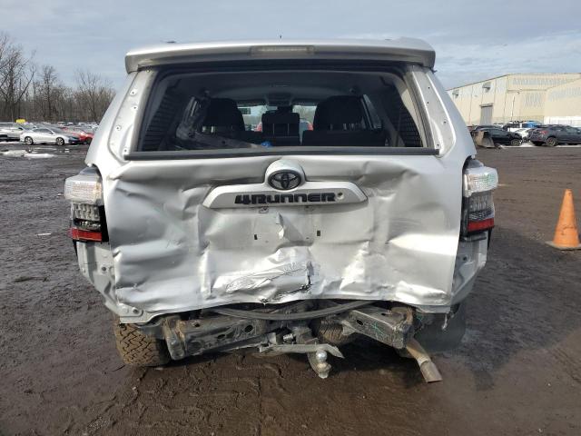 Photo 6 from auction – 2020 TOYOTA 4RUNNER SR with VIN JTEBU5JR6L5819265