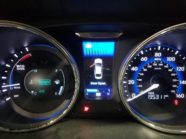 Photo 9 from auction – 2012 HYUNDAI SONATA HYB with VIN KMHEC4A44CA047547