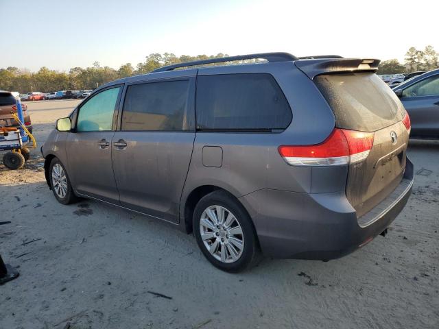 Photo 2 from auction – 2011 TOYOTA SIENNA LE with VIN 5TDJK3DCXBS020759