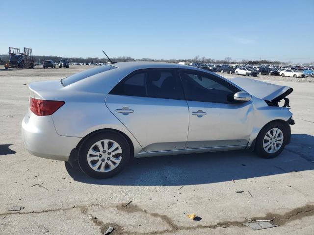 Фото 3 с аукциона – 2012 KIA FORTE EX с VIN KNAFU4A22C5560645
