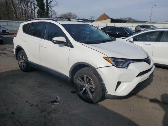 Photo 4 from auction – 2016 TOYOTA RAV4 XLE with VIN 2T3RFREV1GW444377