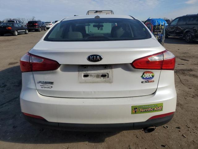 Foto 6 de la subasta – 2015 KIA FORTE EX con VIN KNAFX4A84F5368997