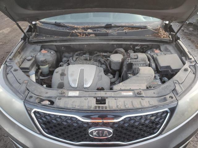 Photo 12 from auction – 2012 KIA SORENTO SX with VIN 5XYKWDA23CG197047