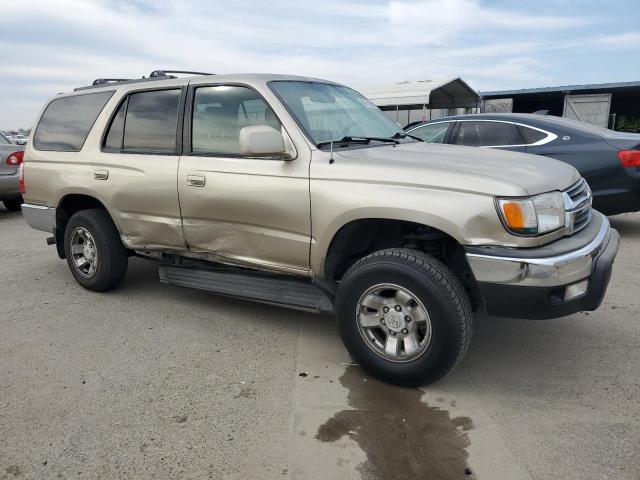 Photo 4 from auction – 2002 TOYOTA 4RUNNER SR with VIN JT3GN86R120225040