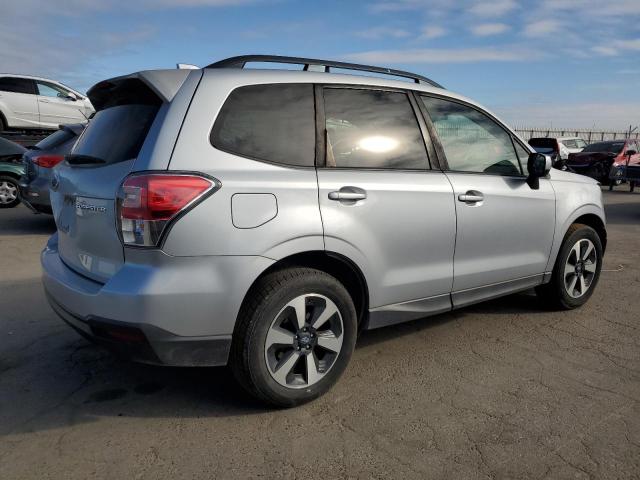 Photo 3 from auction – 2018 SUBARU FORESTER 2 with VIN JF2SJAECXJH434381