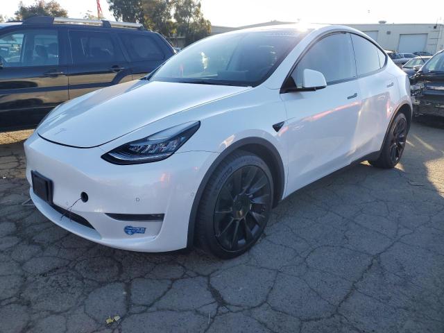 TESLA MODEL Y 2021 with VIN 5YJYGDEE4MF097155 - Photo from auction