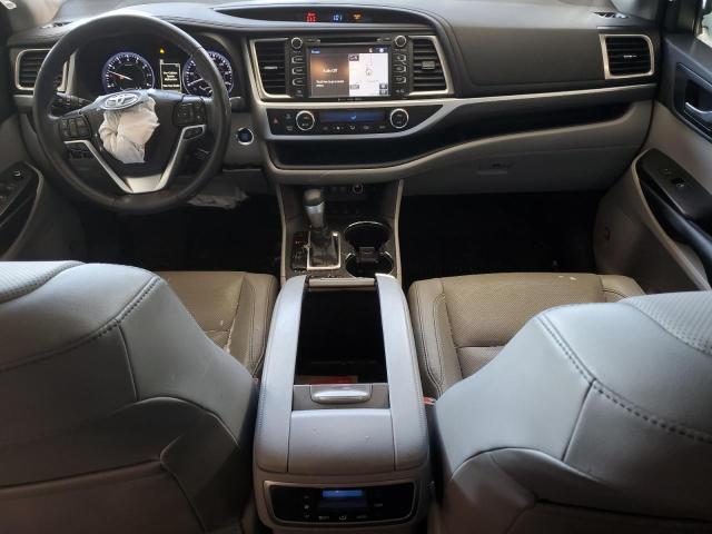 Photo 8 from auction – 2019 TOYOTA HIGHLANDER with VIN 5TDDZRFH2KS702247