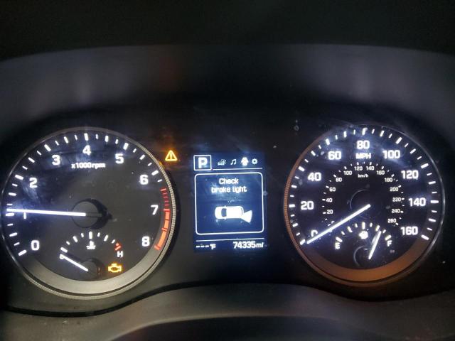 Photo 9 from auction – 2017 HYUNDAI TUCSON LIM with VIN KM8J3CA22HU293512