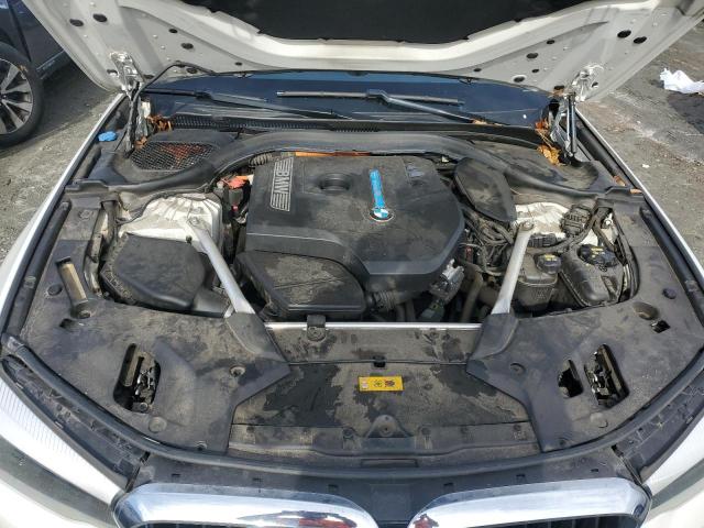 Photo 11 from auction – 2018 BMW 530E with VIN WBAJA9C52JB252316