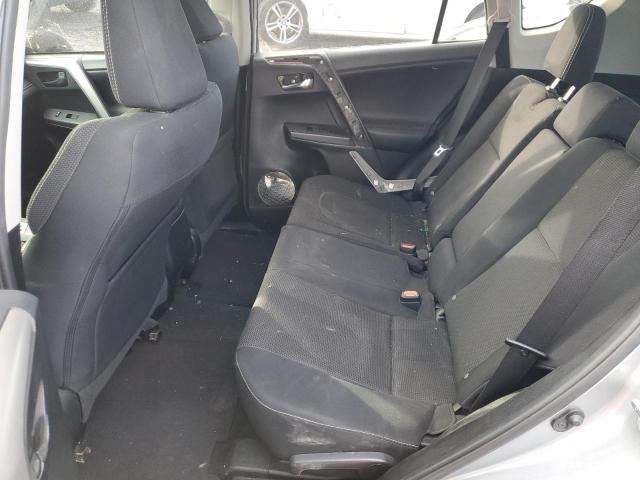 Photo 10 from auction – 2017 TOYOTA RAV4 XLE with VIN 2T3RFREVXHW642859