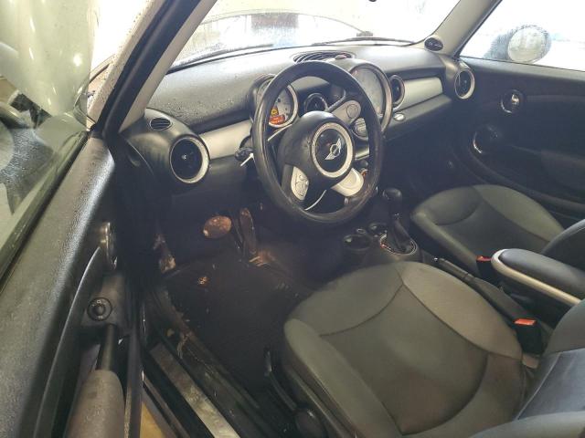 Photo 8 from auction – 2010 MINI COOPER with VIN WMWMF3C52ATZ64752