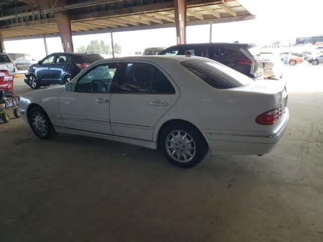 Photo 2 from auction – 1991 MERCEDES-BENZ E with VIN WDBJF65J11B366531