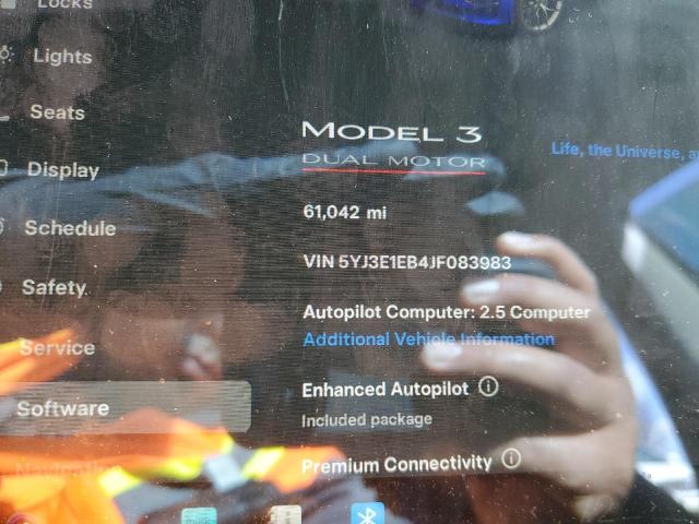 Photo 9 from auction – 2018 TESLA MODEL 3 with VIN 5YJ3E1EB4JF083983
