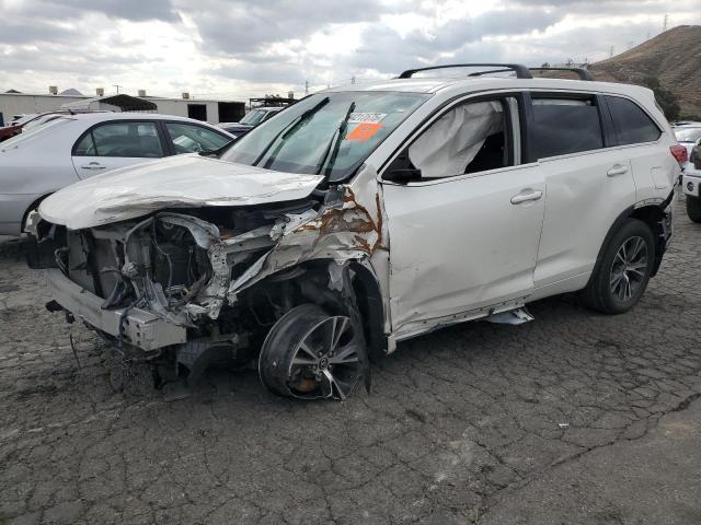 TOYOTA HIGHLANDER 2018 with VIN 5TDZZRFH0JS268088 - Photo from auction