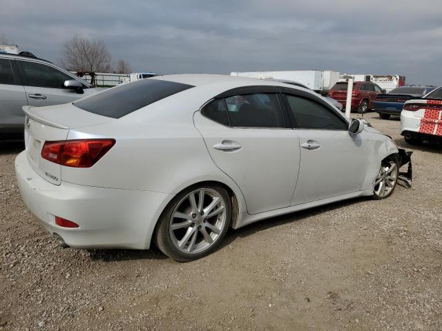 Снимка 3 от търг – 2006 LEXUS IS 350 с VIN JTHBE262365003936
