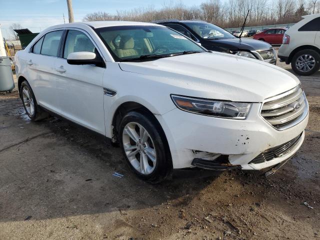 Photo 4 from auction – 2015 FORD TAURUS SEL with VIN 1FAHP2E8XFG112528
