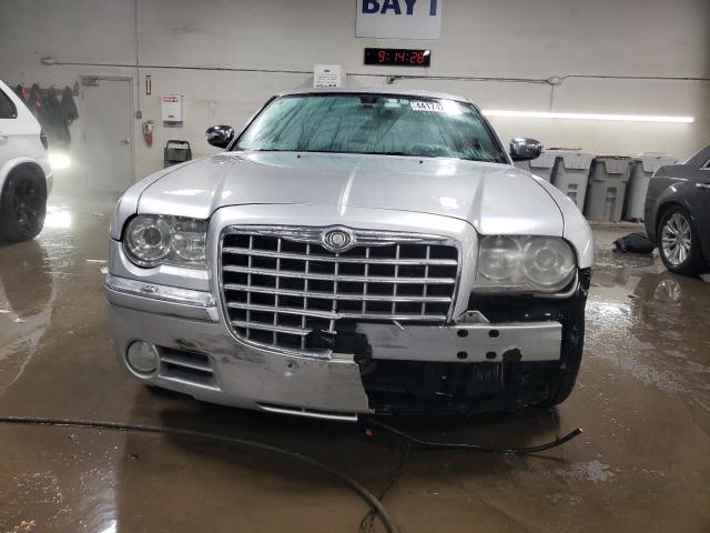 Photo 5 from auction – 2005 CHRYSLER 300C with VIN 2C3JA63H25H176366