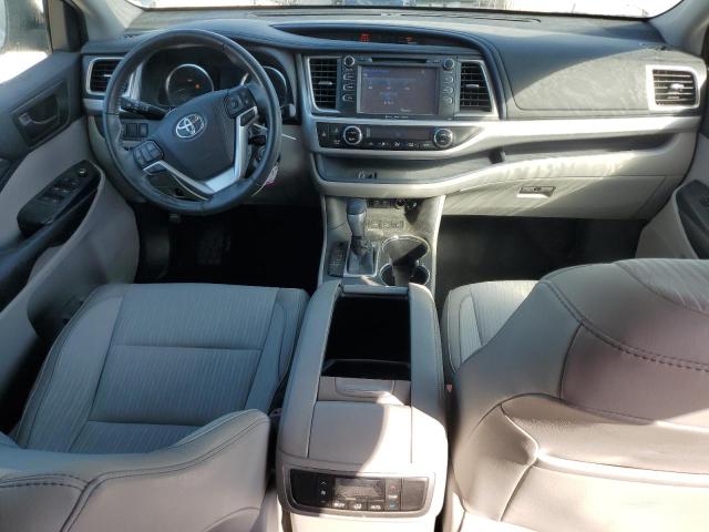 Photo 8 from auction – 2019 TOYOTA HIGHLANDER with VIN 5TDBZRFH3KS734485