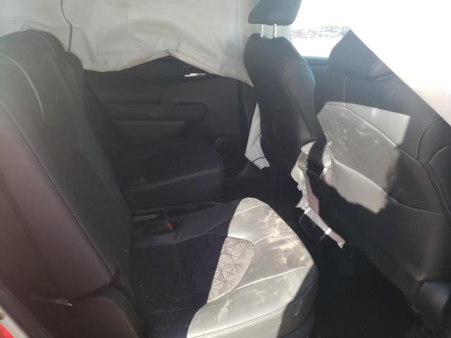 Photo 10 from auction – 2024 TOYOTA HIGHLANDER with VIN 5TDKBRCH2RS636664