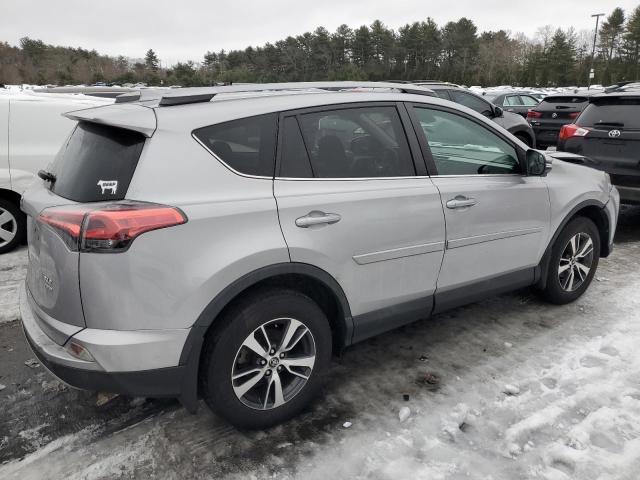 Photo 3 from auction – 2017 TOYOTA RAV4 XLE with VIN 2T3RFREV5HW613656