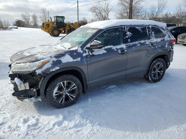 TOYOTA HIGHLANDER 2017 with VIN 5TDBZRFH2HS361142 - Photo from auction