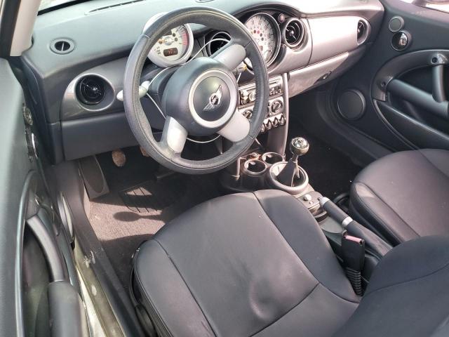 Photo 8 from auction – 2005 MINI COOPER with VIN WMWRC33425TC59271